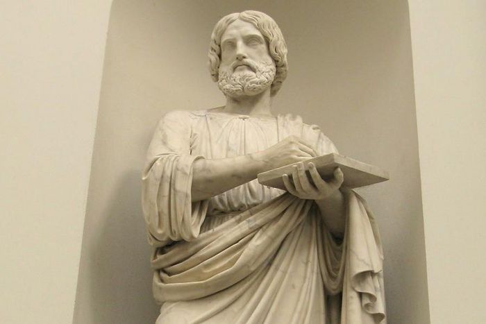 Statue of Luke the Evangelist in the Sepulchral Chapel on Württemberg Hill.